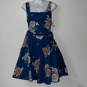 Charlotte Russe beautiful floral cocktail/party dress